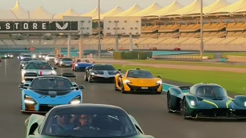 💎🤯 The Most STUNNING Bugatti Chiron Interior You'll See! | LuxurySportsCars