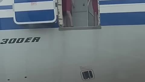 Shocking: Air hostesses trying to close door 😅 #shorts
