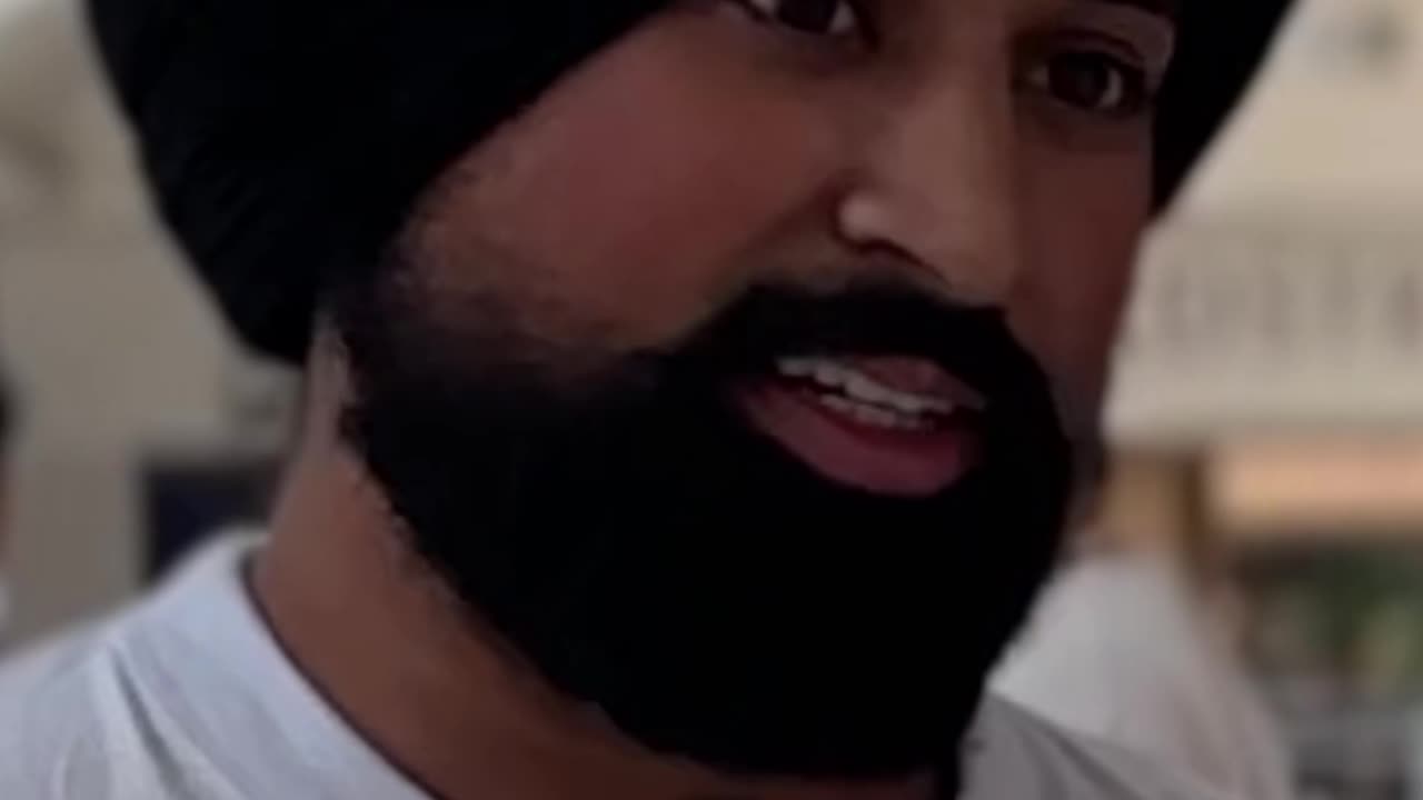 How can he be SO CONFIDENT!? 🥴😭