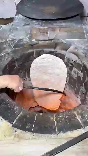 Erzincan Tandoor Bread: Baked the Traditional Way!