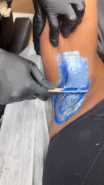 @sonticing Underarm Waxing Demo Using Sexy Smooth Sexy Sapphire Hard Wax | Professional Technique