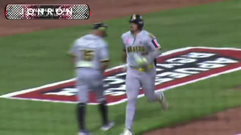 Primer jonrón de Yonathan Daza con Leones