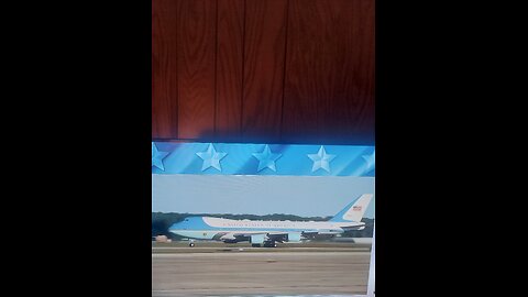 Emergency Broadcast: Air Force One Declares In Flight Emergency and Returns to Joint Base Andrews!