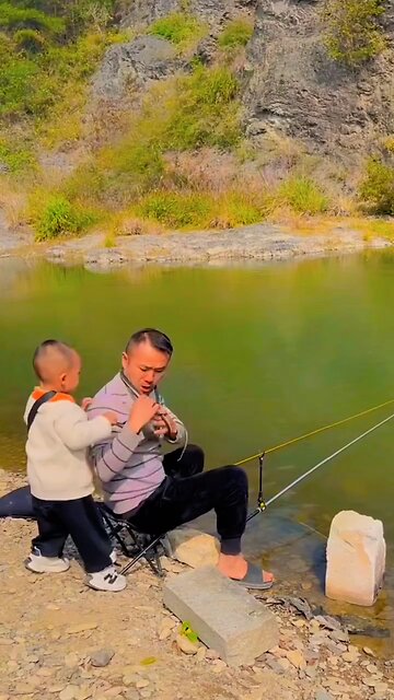 The son clearly scared his father.....🤣🤣🤣🤣🤣🤣