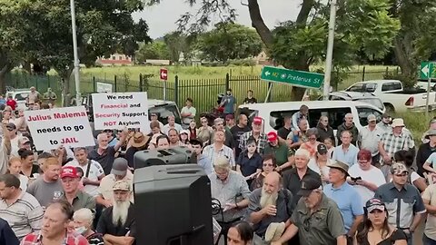 White South Africans gather in support of Trump and his claims that they are victims of racism