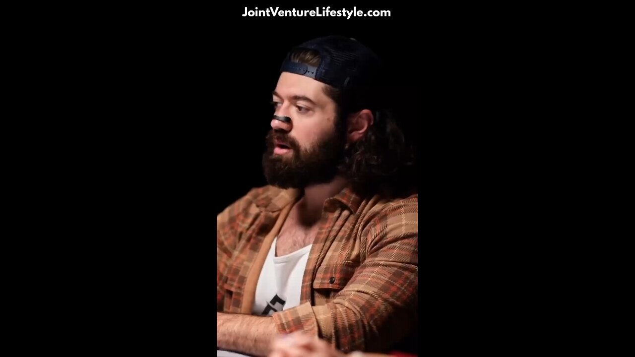 How to make the right investments to grow your business - Alex Hormosi