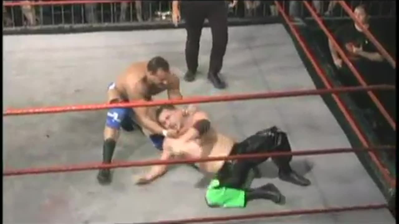 Andy Baker aka Andreas Rossi vs Smooth Johnny Spade OVW Wrestling TV 2011