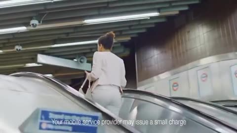 London - Sadiq Khans new advert on tube harassment. What do you notice？