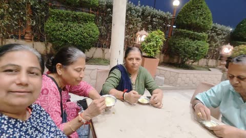 girnar jatra karva gaya mama mami maa #viral vlogs mom