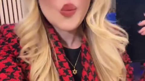 A Response to Sabrina Carpenter Complaining the White House Used Her Song