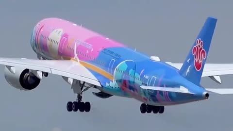 Takeoff of the Airbus A350-900 of China Southern Airlines at Kuala Lumpur Airport (Malaysia)