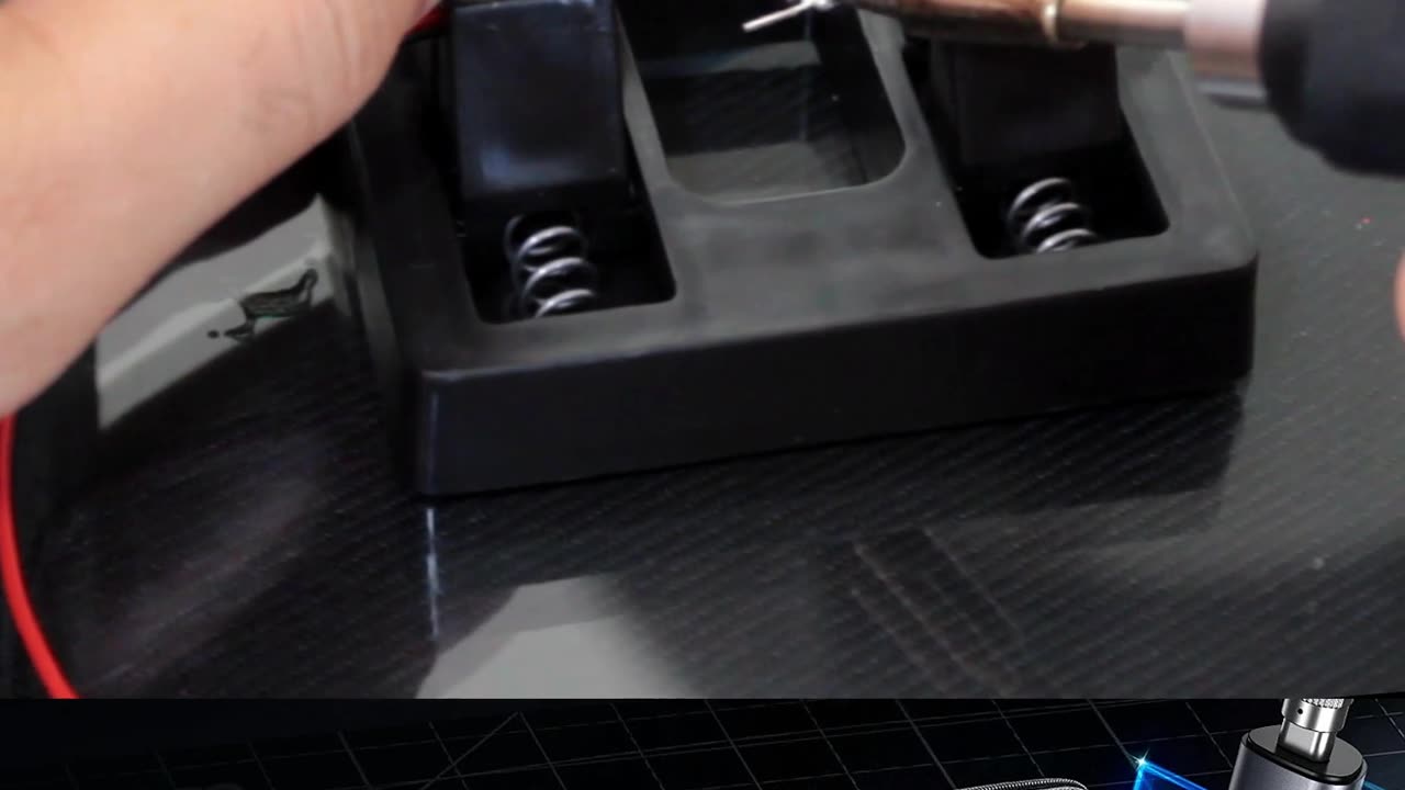 This Soldering Iron Heats Up Crazy Fast!