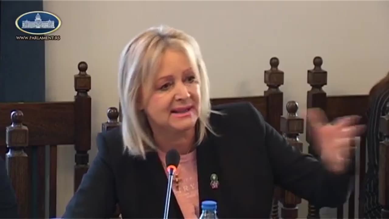 Вучић хоће да да Српске куће мигр@нтима
