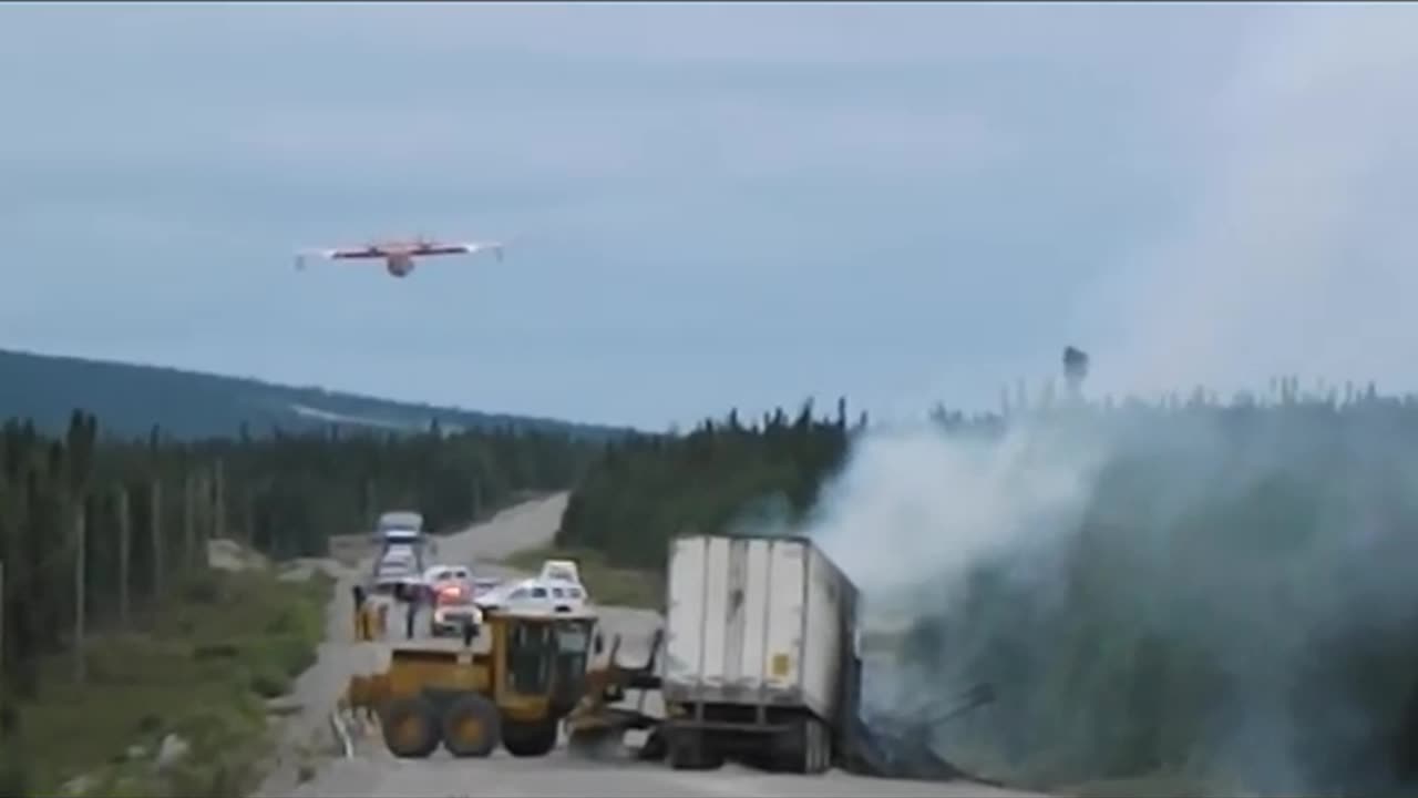 Suddenly #Flying FireFighter Came to Rescue #Aviation #AeroArduino