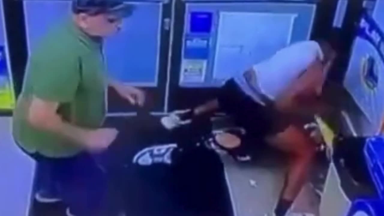 Store Confrontation Turns Violent!
