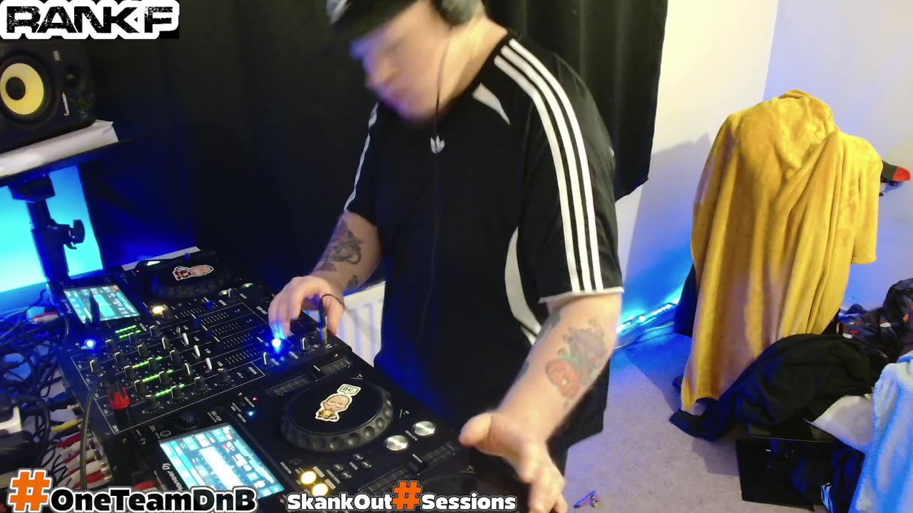 SkankOut#Sessions is live!