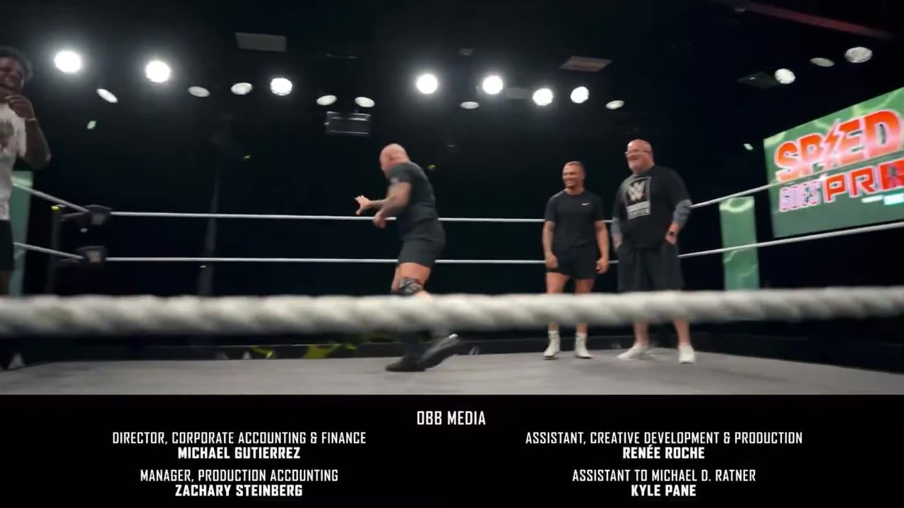 Randy Orton kept smacking IShowSpeed’s ass while they were running the ropes in practice 💀📷 😭