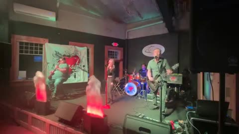 SEPTEMBER 20 2025 THE CRUSH BAND LIVE AT TRAILS TO ALES BREWERY PART 2