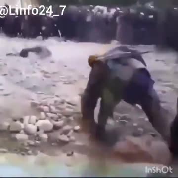 La lapidation des femmes recommence à être pratiquée dans beaucoup de pays musulmans ...🤔☹️💢