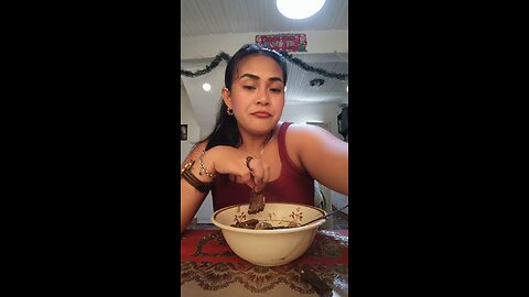 I Feel Butterfly on my stomach 😁