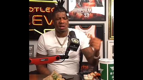 Blue face says cardi B smelled good like rose 🌹