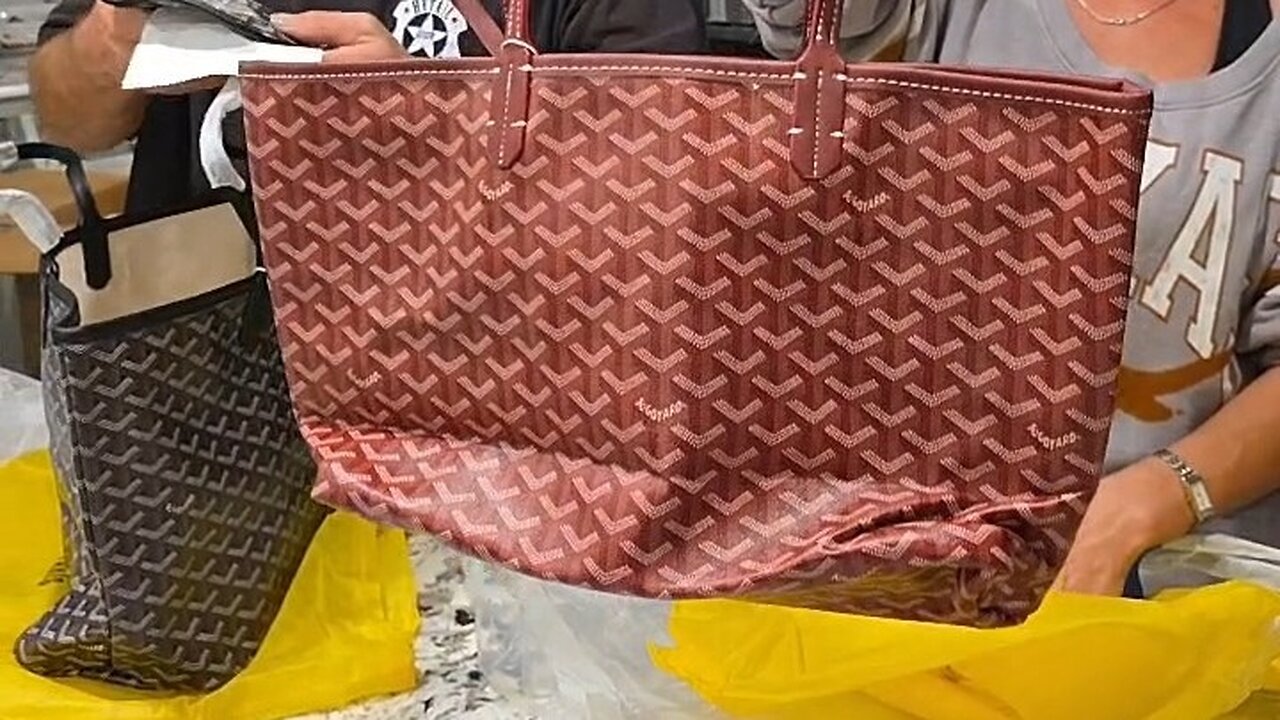 Julie Andrew's returned mail mystery box #live #love