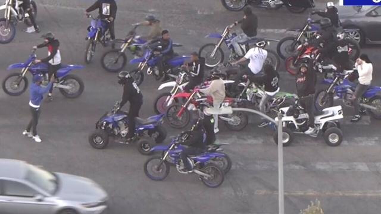 Police Chase in Los Angeles. CHP pursuit of multiple dirt bikes. 🚨