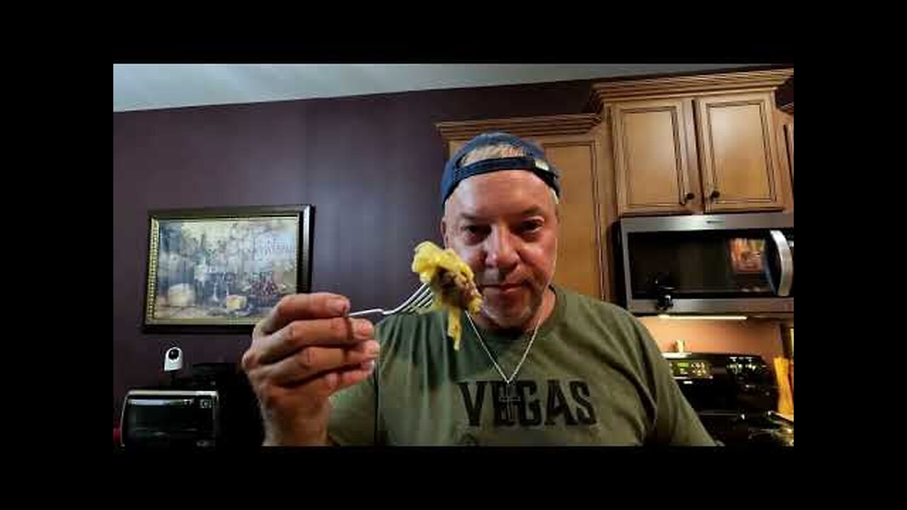 Mouthwatering Cheese Overload: Raclette Cheese Mac & Cheese Burger