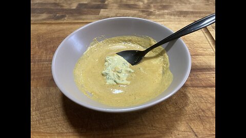 (Nutr Machine) Carrot Almond Soup with Mint Saffron Yogurt