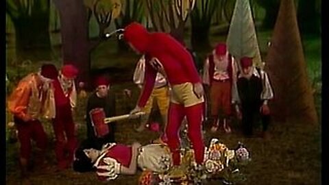 CHAPOLIN - Episódio #190 (1978) Branca de Neve e os sete Tchuim Tchuim Tchum Claim, parte três