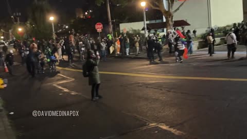 Oregon Democrat politicians and their local media- “Portland isn’t a warzone” __Also Portland-