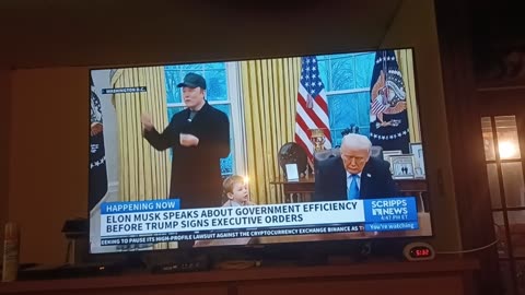 HOT MIC Musk and President Trump explain reality from the oval office *** ENJOY THE SHOW