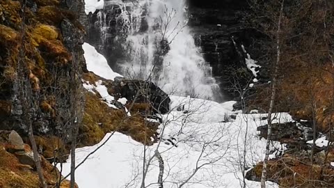 Waterfall 🌊🌍😍