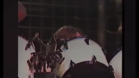 Metallica - “Seek & Destroy” (Live in Moscow, Russia 1991)