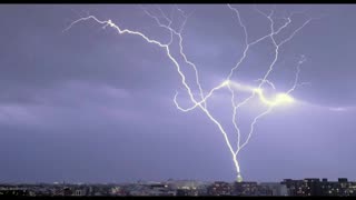 Lightning Strikes U.S. Capitol Building for New Year's Eve- A sign from God?