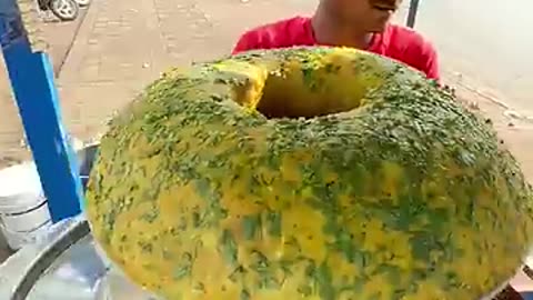 This Panipuri Seller Earns More Than a Bank Manager!