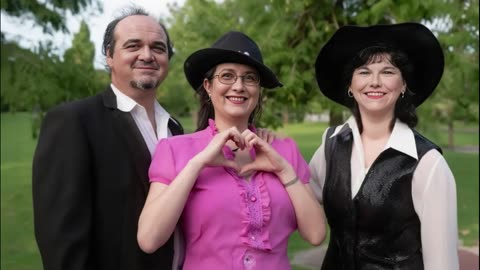 COUNTRY ROSE PUBLIC DISPLAY OF AFFECTION