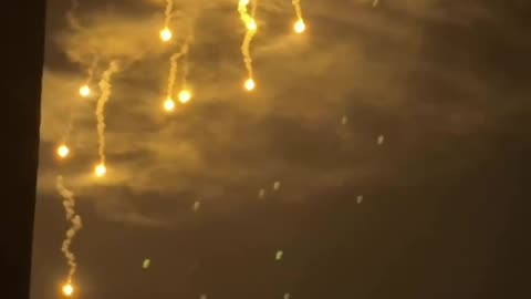 Light bombs over Zeitoon neighborhood. Gaza City.