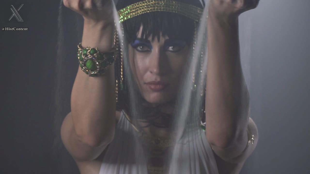 Divine Queen Cleopatra's Rituals of Power