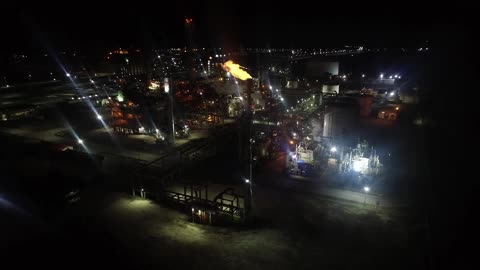 The End of Free Markets? Oil Wars, AI Bubbles & Civil Unrest (Jan 8, 2026)