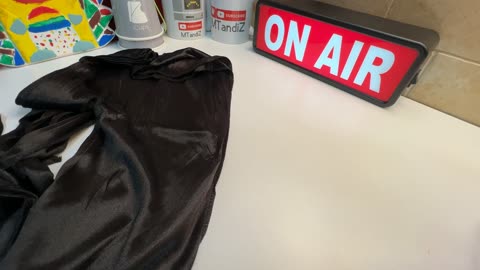 Look at 3Pcs Silky Durag Men Smooth Silk Long Fashion Headbands Premium Wave Doo Rags for Men Women