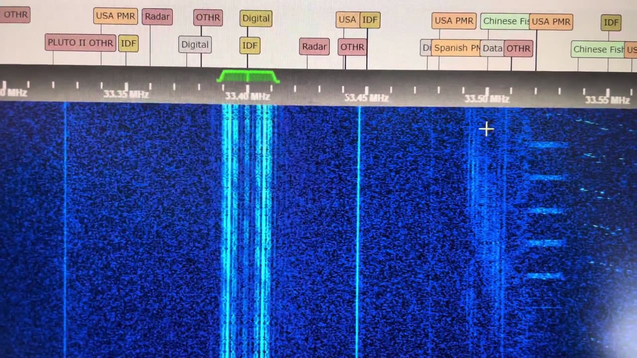 461.1125 MHz NFM 67.0 Hz PL Tower Crane Chatter Business Radio Comms 636PM 12 17 2024.mp4