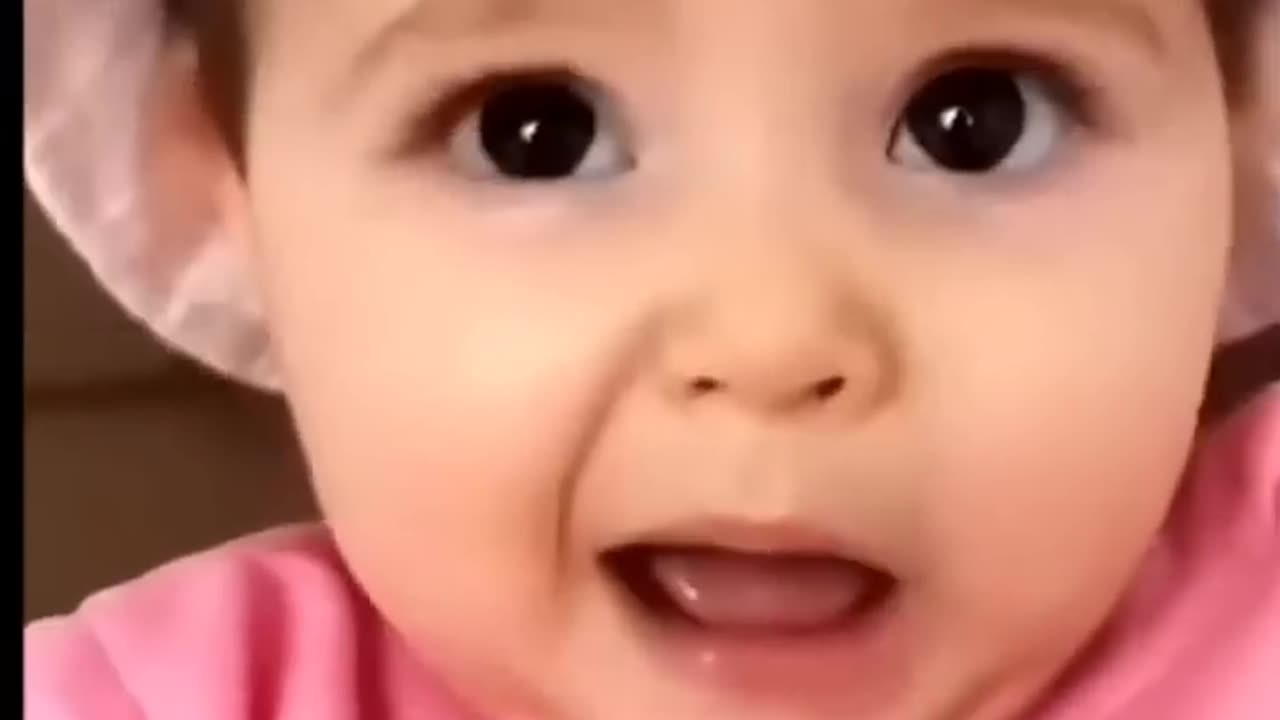 funny baby 👶 video 🤷‍♀️😂