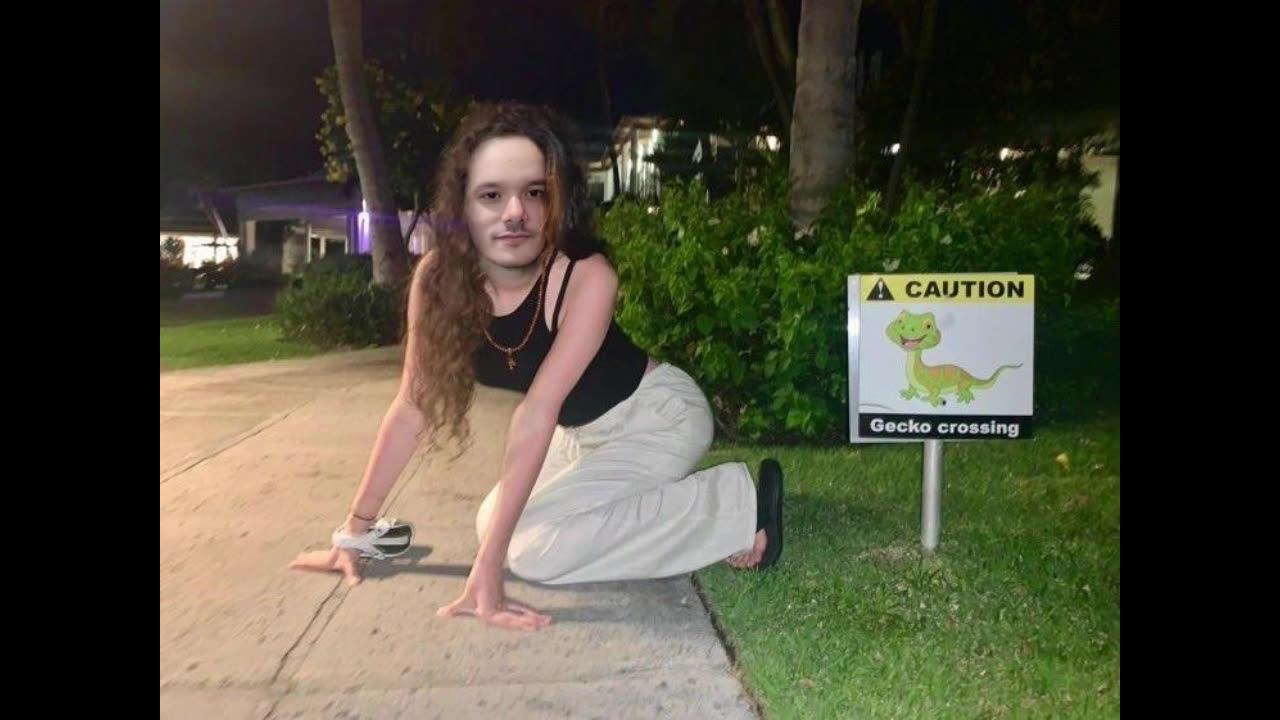 Catfishing dating hotlines with soundboards