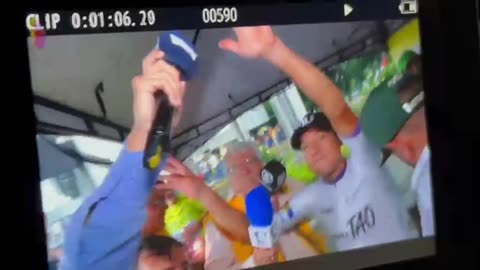 Una brisa sorprendió al Clásico RCN