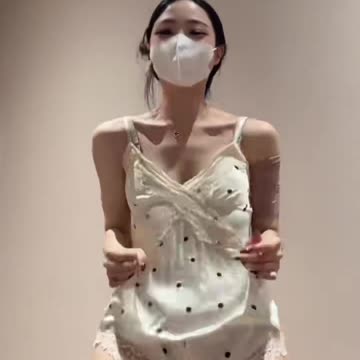 Flowing Creamy Short Top Pulsating Sway Dance | Daily Beauty EP 1564