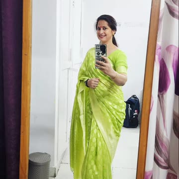 Neelam Hamdard Vlog57 The Sarees