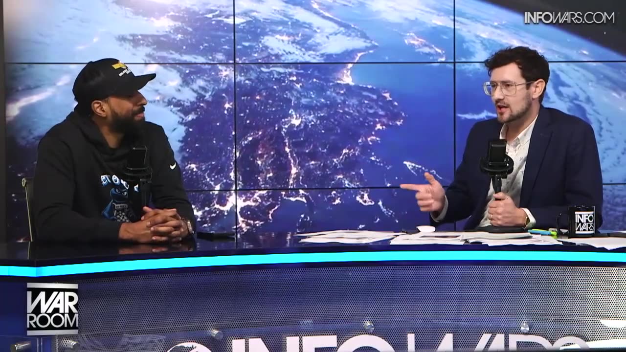 INFOWARS WAR ROOM [FULL] Friday 10/10/25`