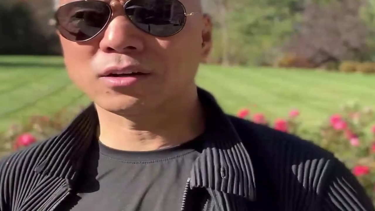 20221105文贵先生GETTR¹⁺²： #中共国股票人民币都涨？原因就是中共国在海外大量政治操盘者（庄家）。范一飞郭树清都是操纵海外大额交易（石油、海外人民币）。范一飞、郭树清被抓