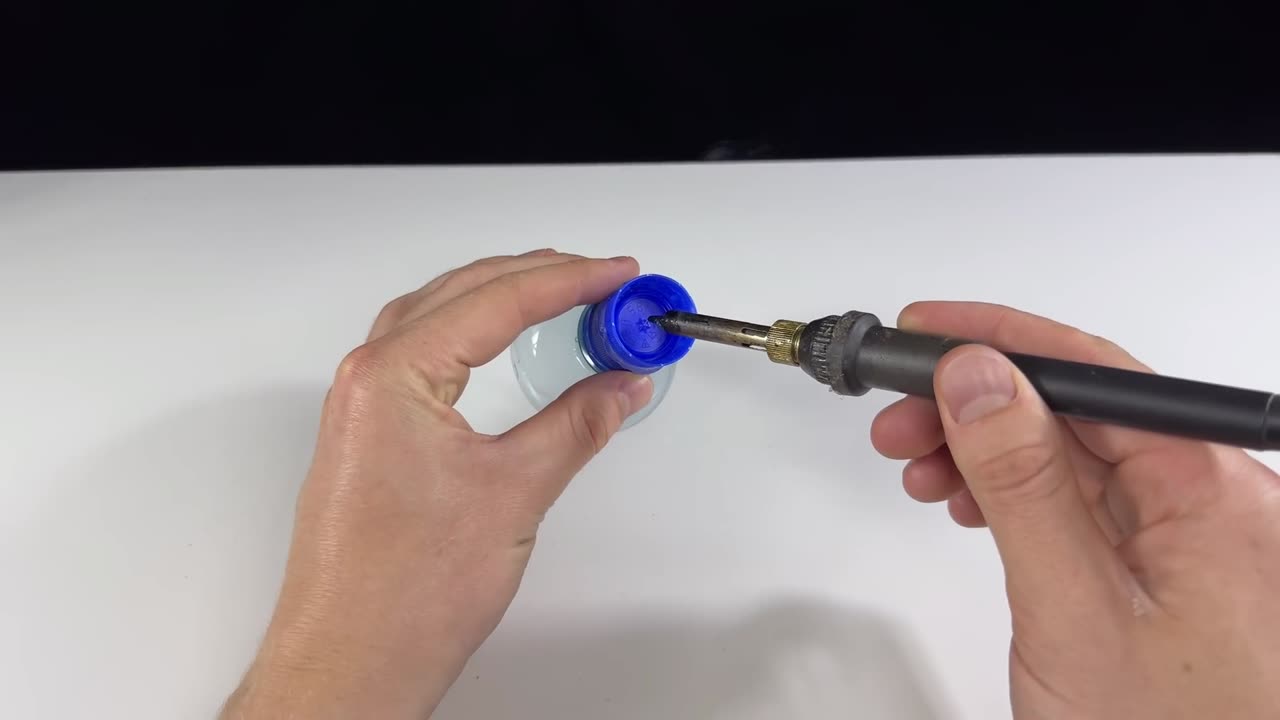 14 Science Experiments - Experiments You Can Do at Home by Inventor 101
